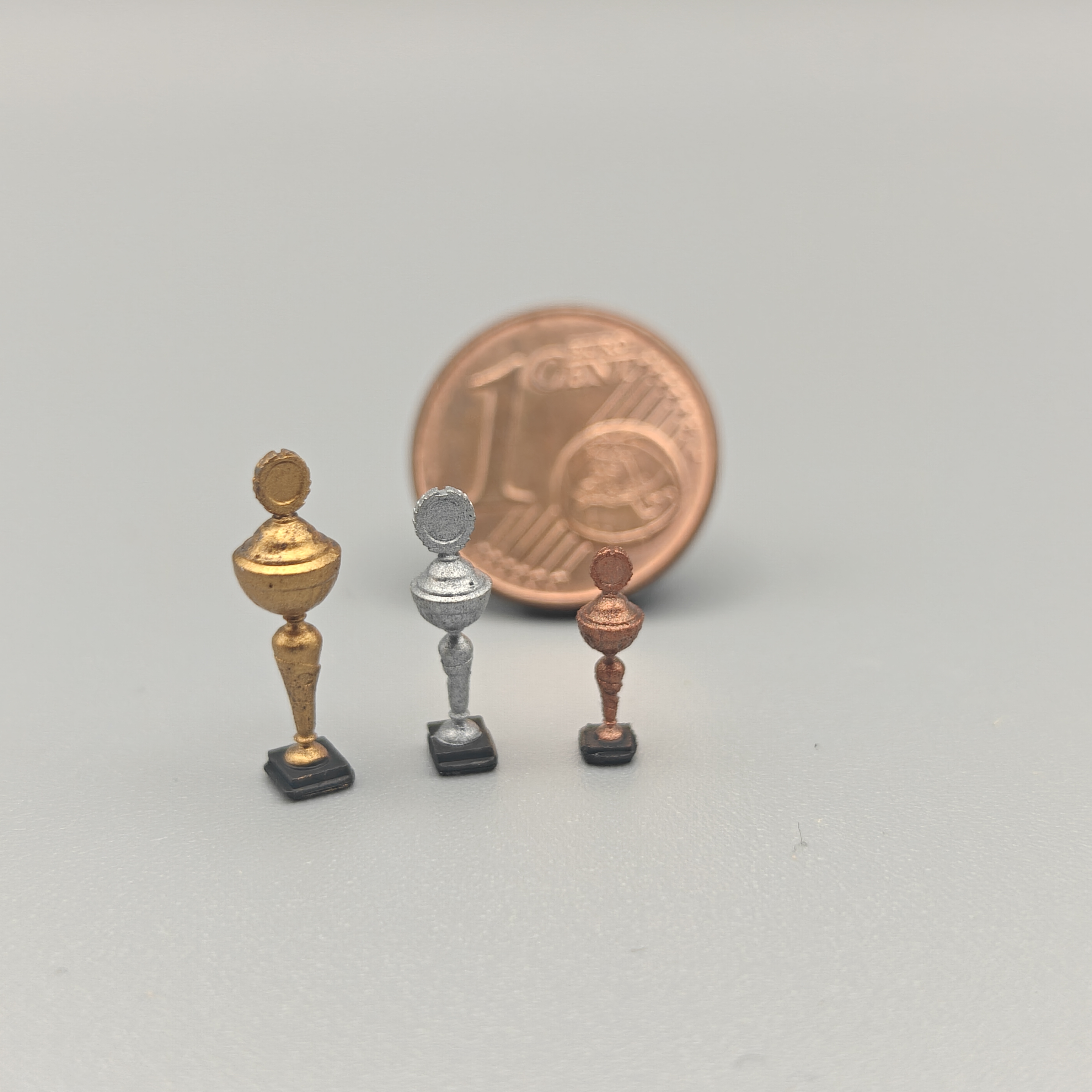Pokale mit Deckel Gartenbahn